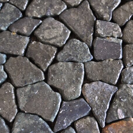 InduStone Mozaika Kamienna na siatce DARK Interzoro łamana kamień wulkaniczny 30×30 (8)