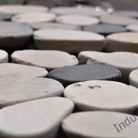 InduStone mozaika kamienna CUTTING MIX Interlock biało czarno beżowa otoczaki cięte dekor 30 x 10 cm (4)
